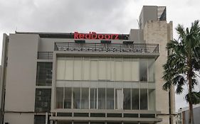 RedDoorz Plus @ Kapuk Business Park